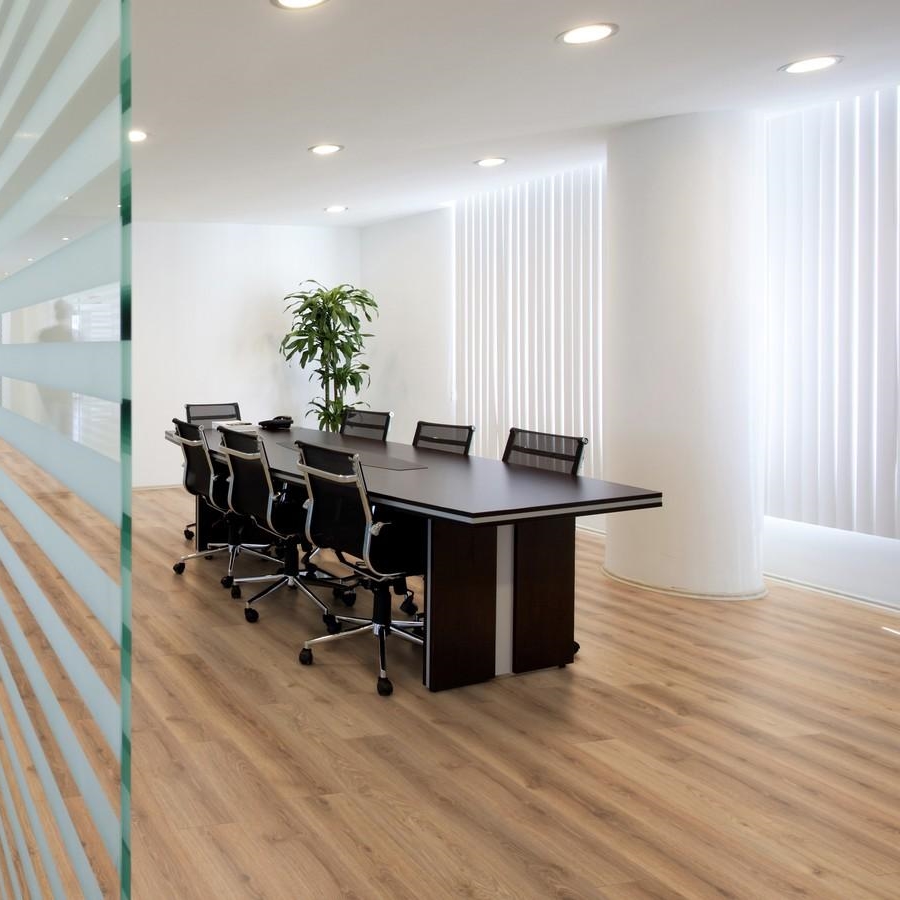 магазин винилового ламината